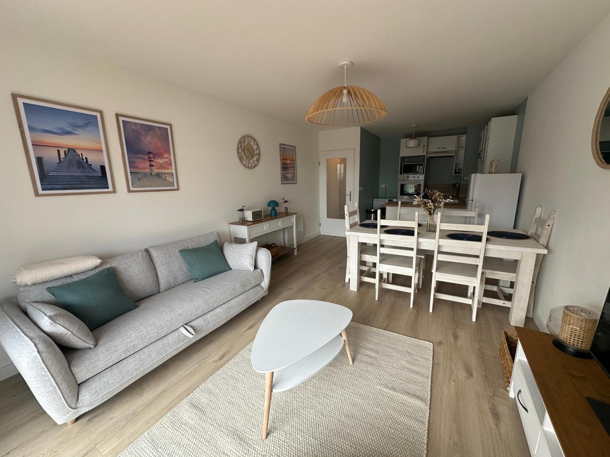 La Garenne, Pres Des Commerces Apartment *