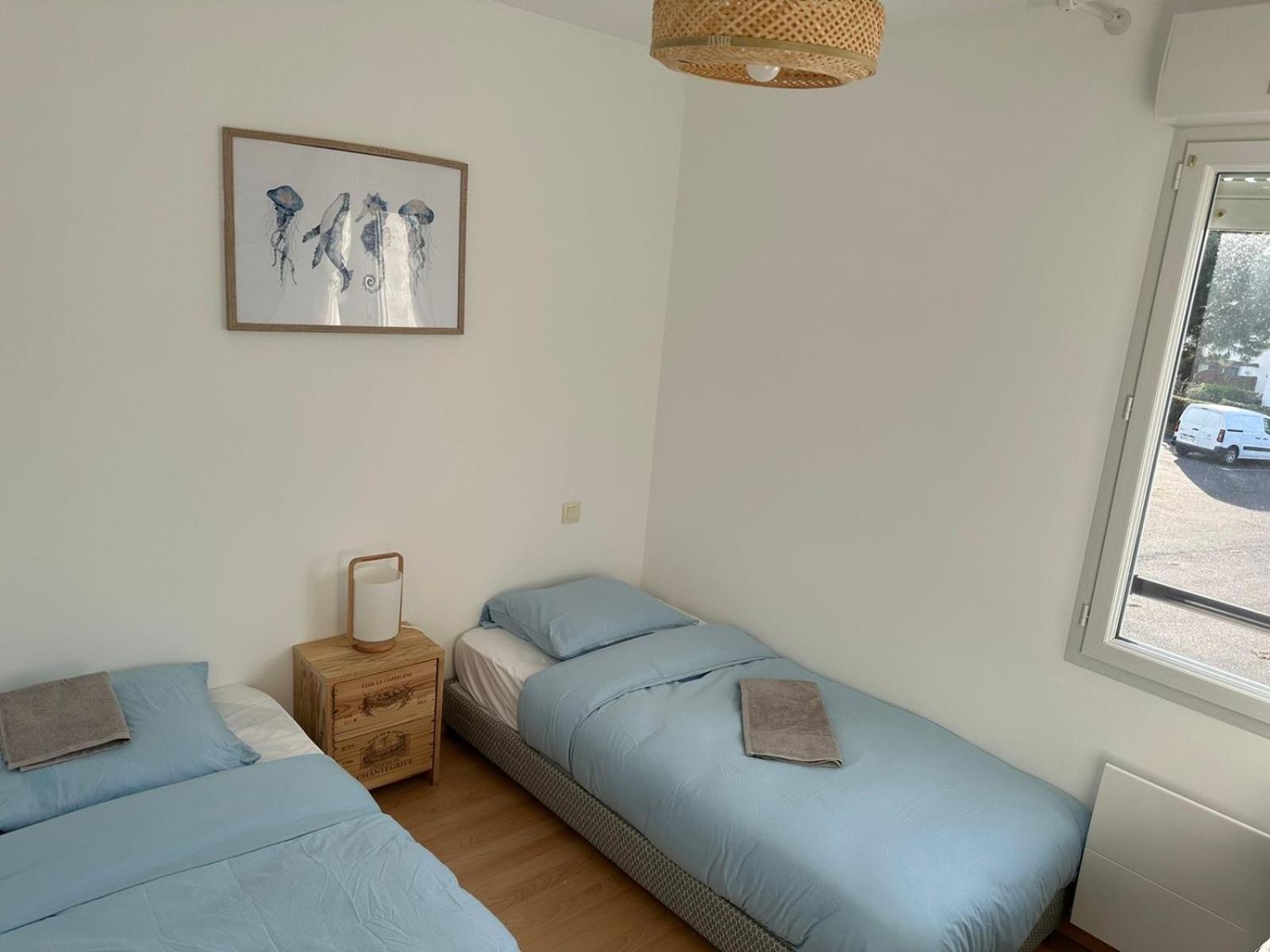 Appartement La Garenne, Pres Des Commerces