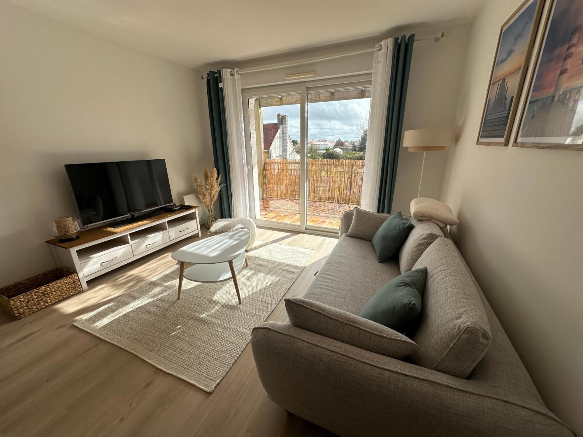 La Garenne, Pres Des Commerces Appartement